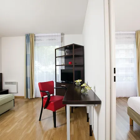 アパートホテル レジドーム ロレーヌ