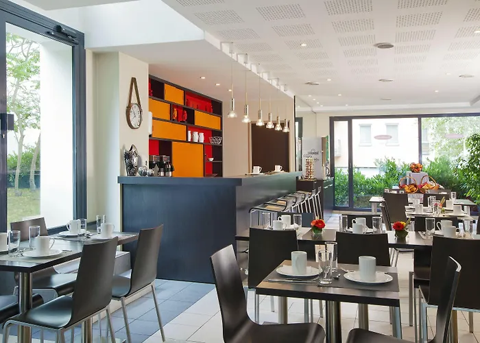 Aparthotel Residhome Lorraine 3*